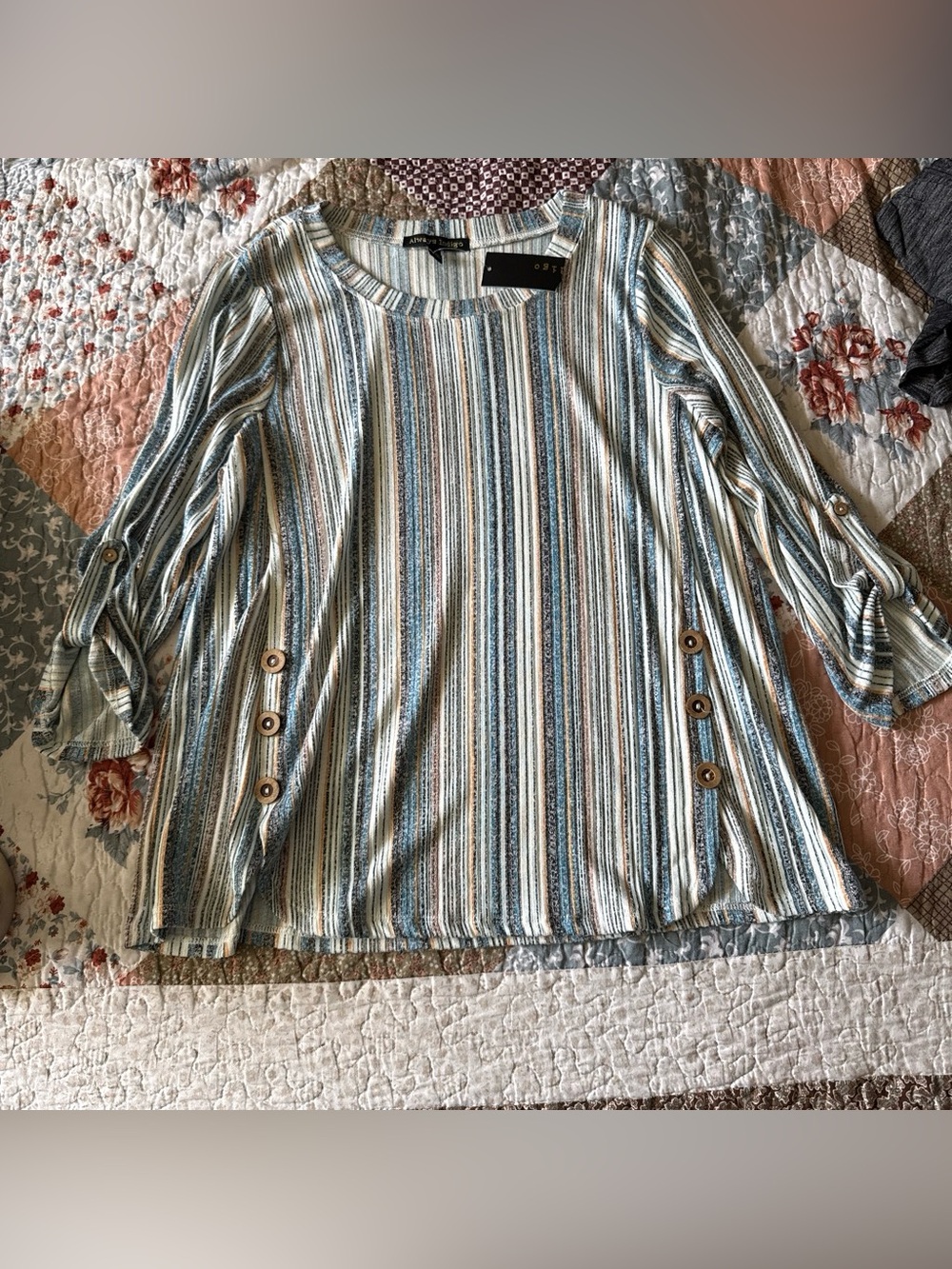 Always indigo women’s Blue Striped Button-Accent Women’s Top size large
